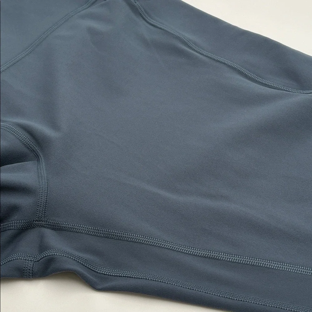 Lululemon Align High-Rise 25